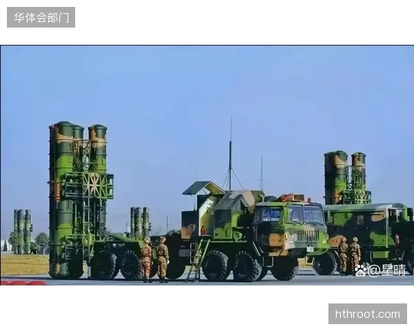 阿劳霍是防空体系的核心，他的起跳时机判断将决定防线成败。